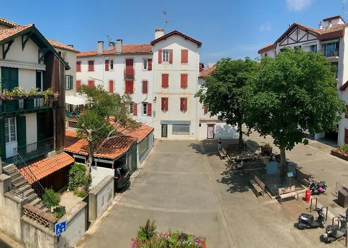 Apartament Hyper-centre-plage - 46m2 - 2 Pieces - Renove 2023 *