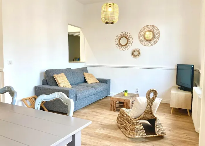 Hyper-centre-plage - 46m2 - 2 Pieces - Renove 2023 Apartment *