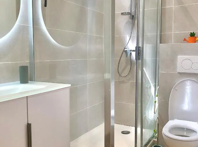 Hyper-centre-plage - 46m2 - 2 Pieces - Renove 2023 Apartment *